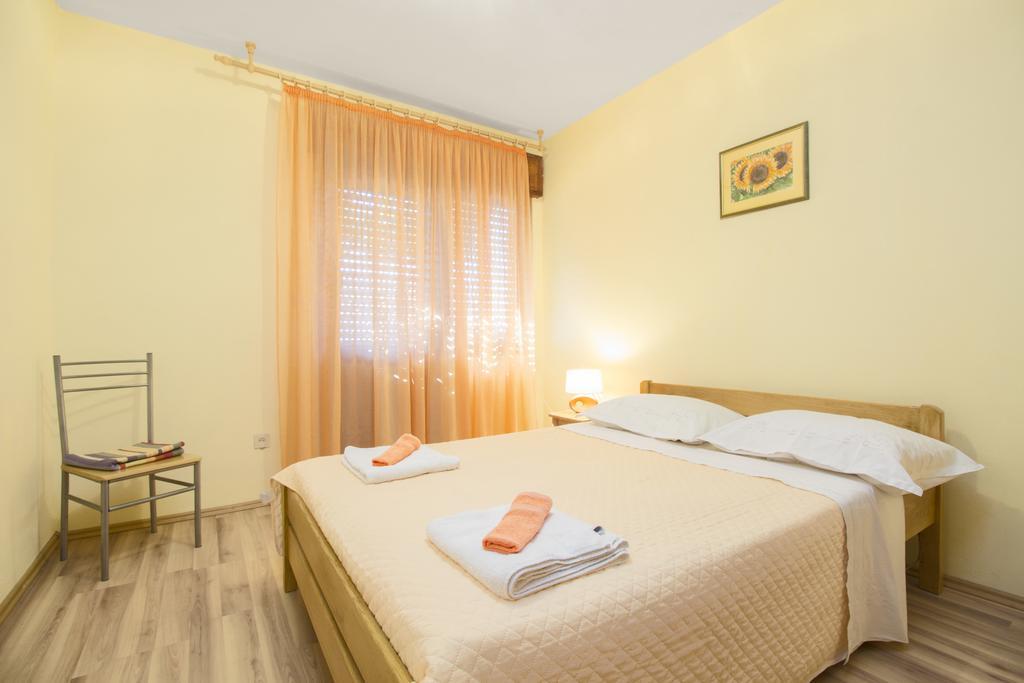 Apartment Neven Rogoznica  Cameră foto