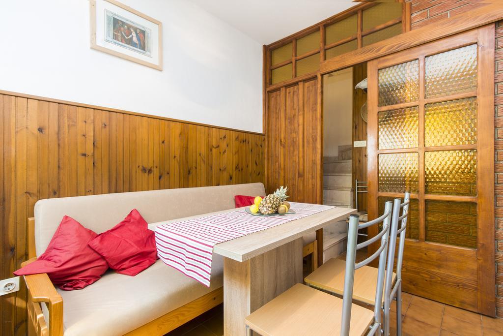 Apartment Neven Rogoznica  Cameră foto